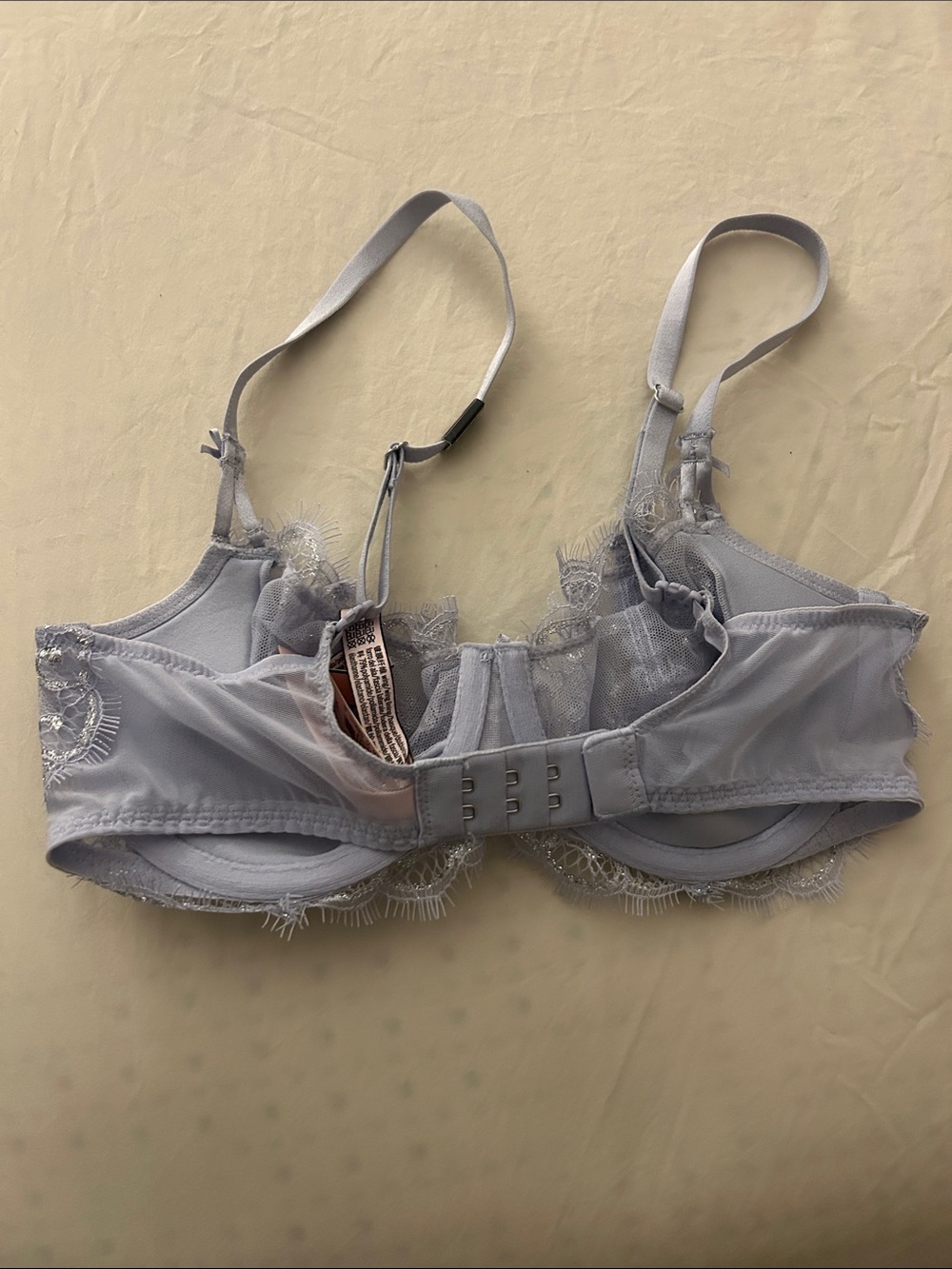 Victoria's Secret Lace Underwire Bra in Pastel Lavender - Picture 5 of 6